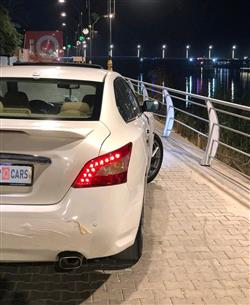 نيسان ماكسيما